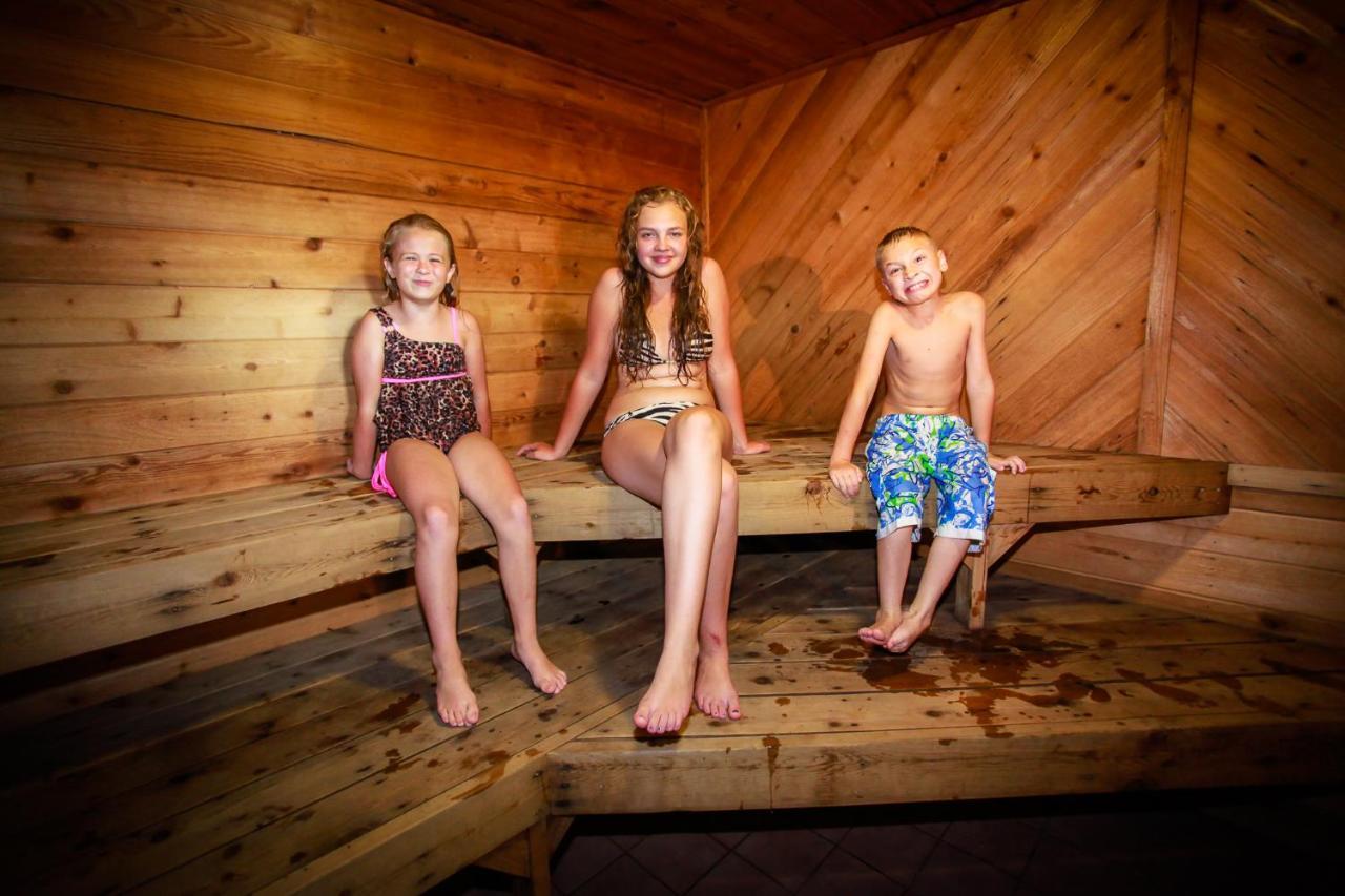 Aloha Beach Resort Wisconsin Dells Exteriér fotografie