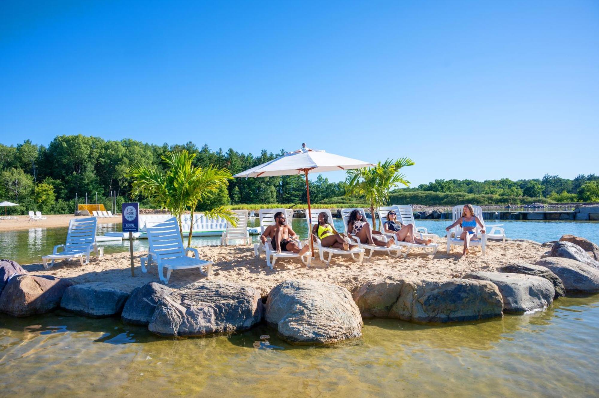 Aloha Beach Resort Wisconsin Dells Exteriér fotografie